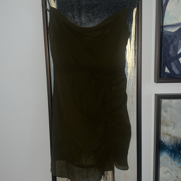 Mileva Ruched Mini - Picture 5 of 5